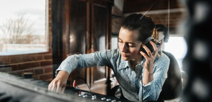 Vinyle, streaming, CD, radio ou TikTok : la musique en 2022, ça va se jouer comment ?