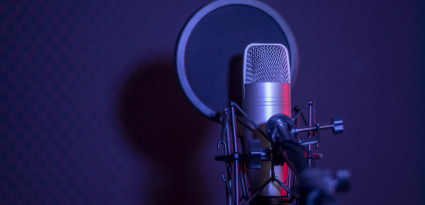 Le podcast : un média prospère dans une économie sous tension
