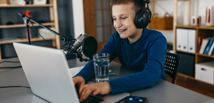 Des chansons aux leçons : la révolution de l’apprentissage en ligne ?