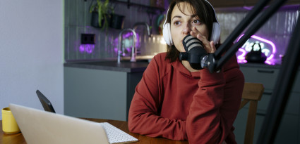 Le podcast change de dimension