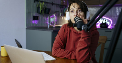 Le podcast change de dimension